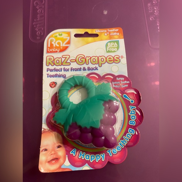 Set of 3 Baby Items - Dr. Brown’s Ridgees Teether, Raz-Grapes Teether & Hippo - Picture 3 of 9